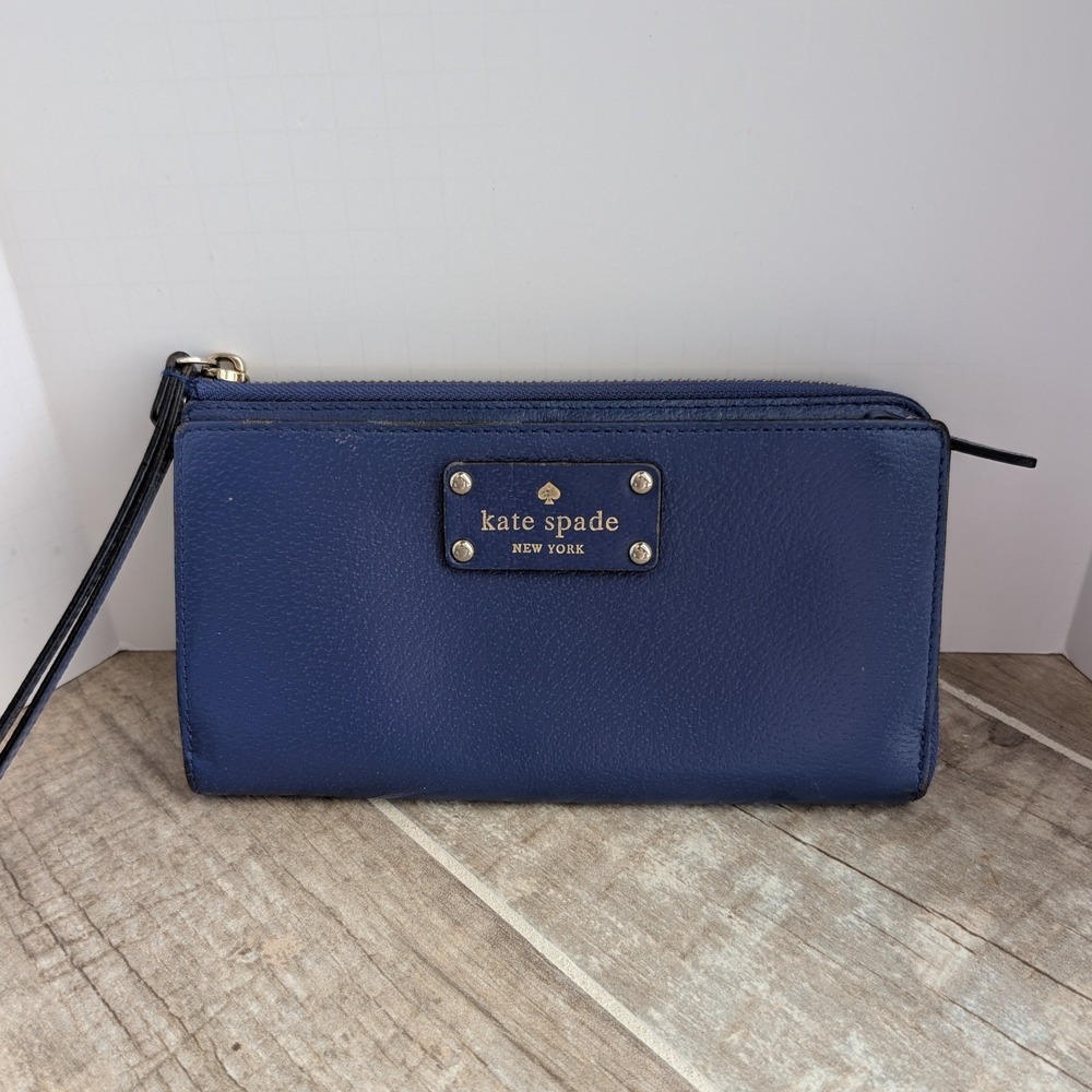 Kate Spade New York Blue Pebbled Leather Wristlet Wallet Zip Around Clutch